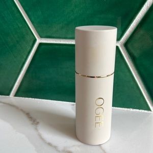 SOLD! NWOT Ogee Sculpted Complexion Stick Linden